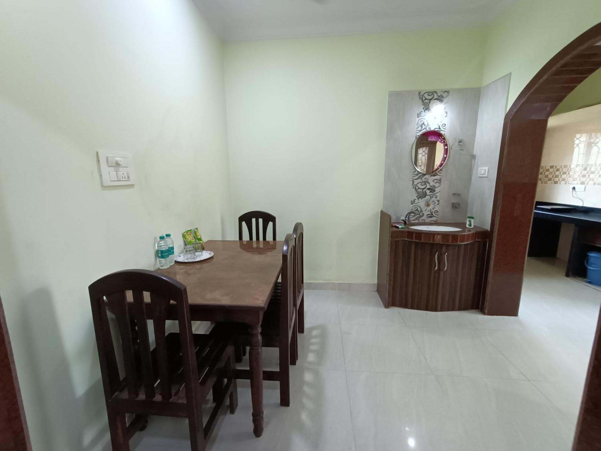 Pappa'S Guest House Arambol Exterior photo